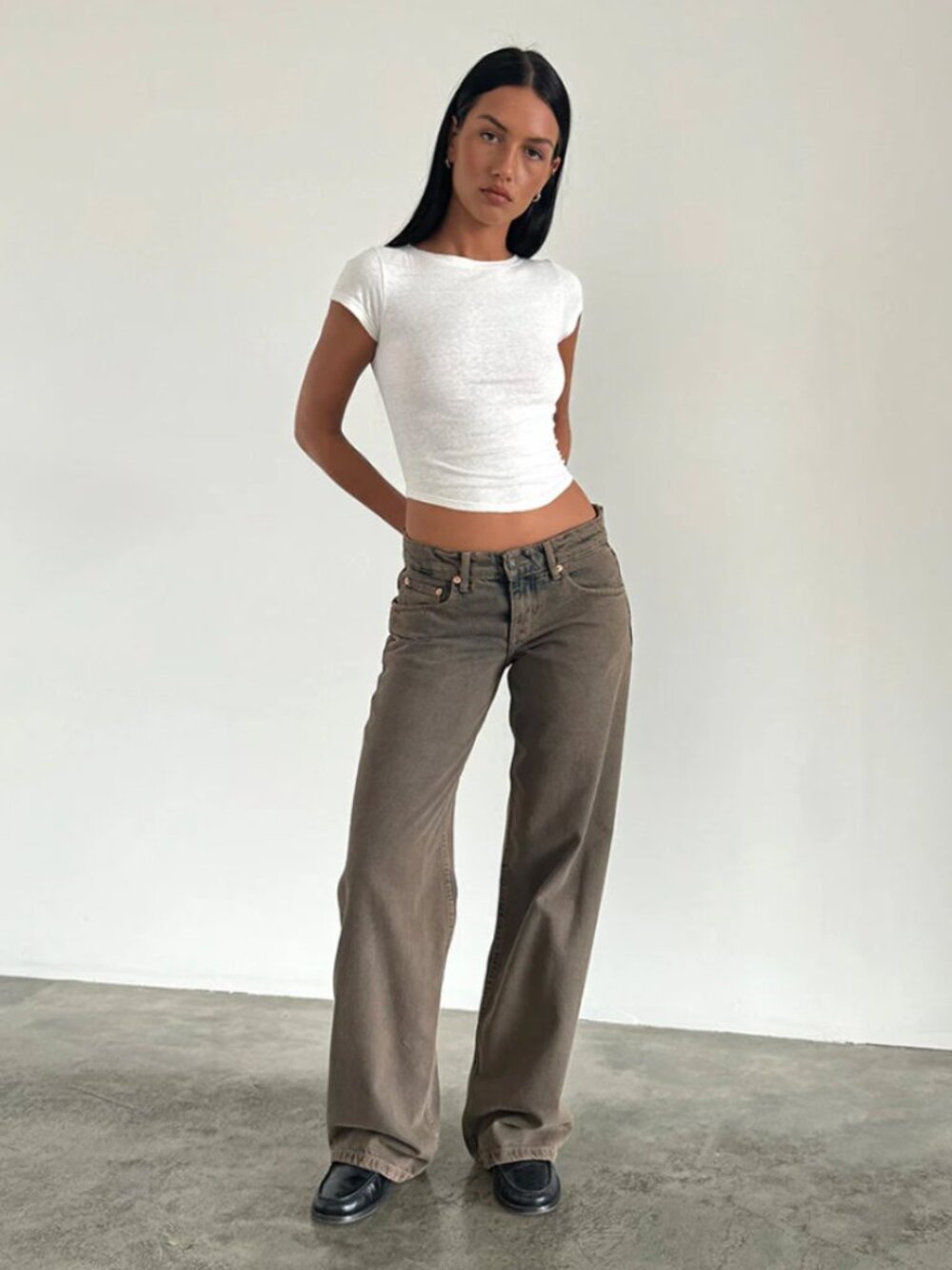 NWT motel rocks low rise parallel jeans sand